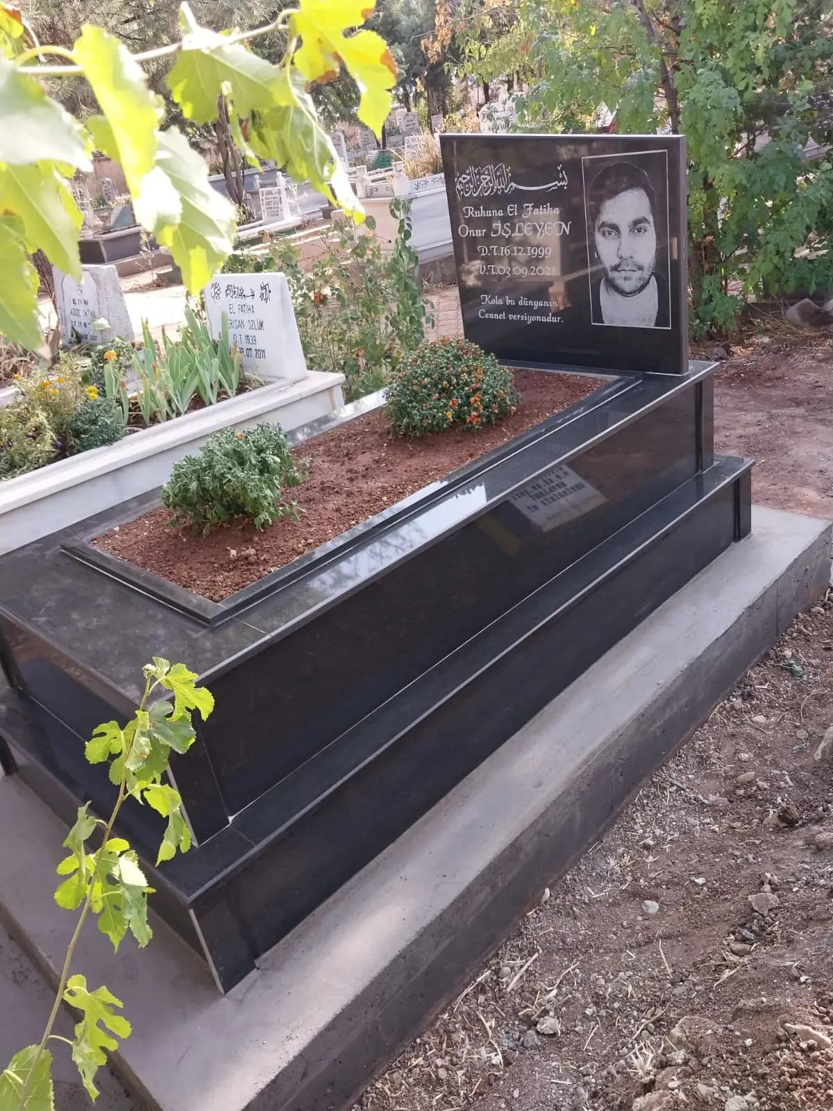 Granit Mezar Modelleri 5
