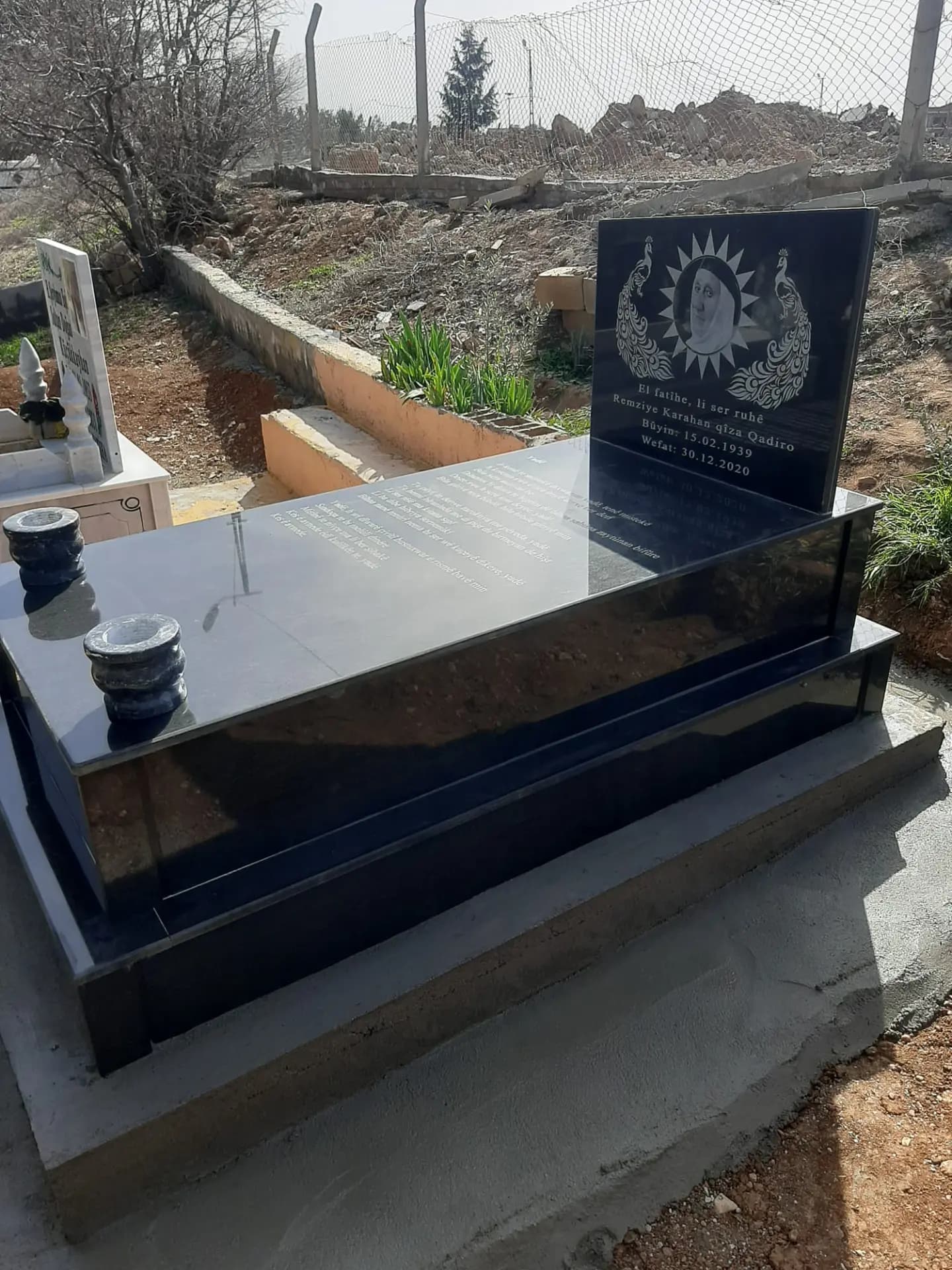 Granit Mezar Modelleri 3