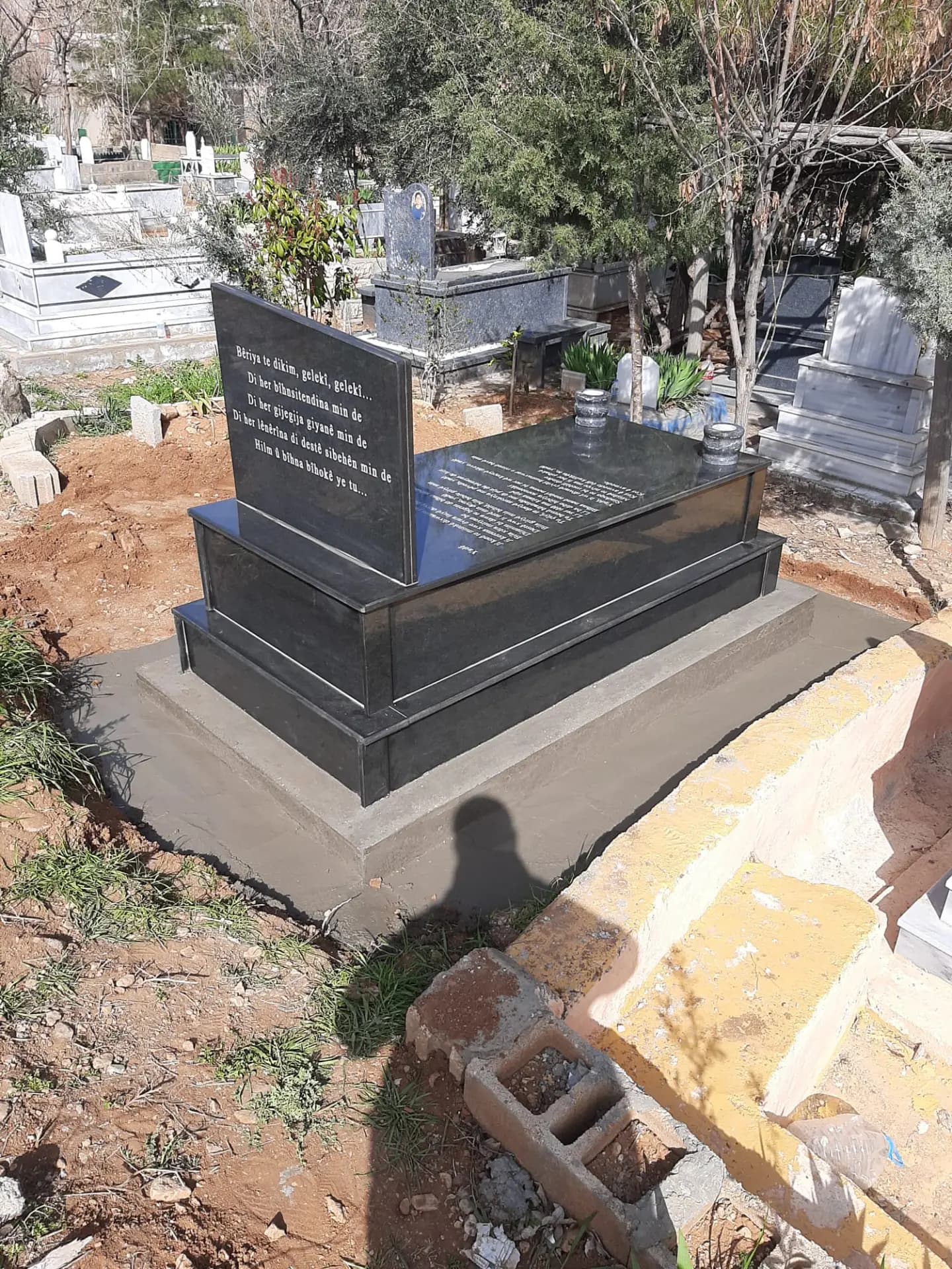 Granit Mezar Modelleri 2